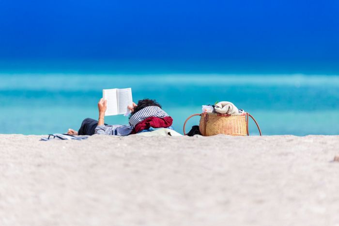 Are You Ready for Your Tropical Getaway? Essential Language Tips for the Whole Family