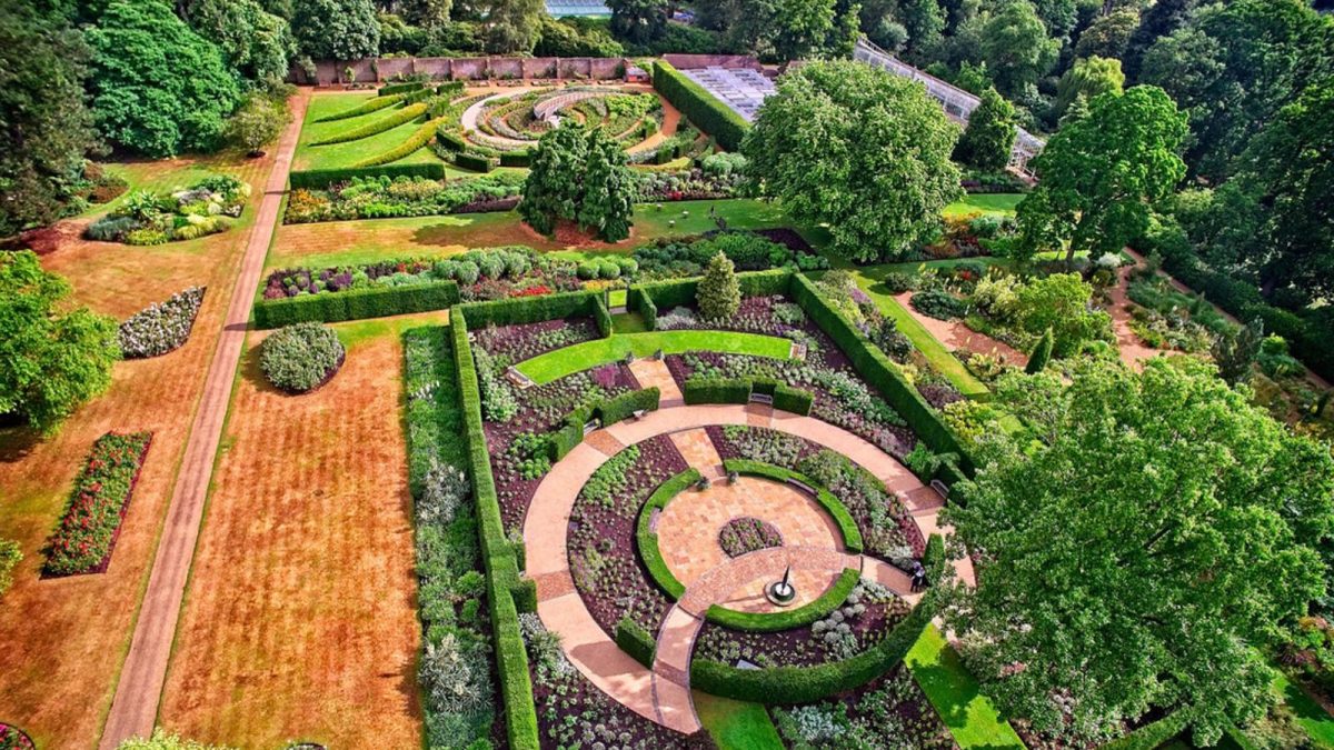 Top Ten Family Experiences in London for October Half-Term 2025