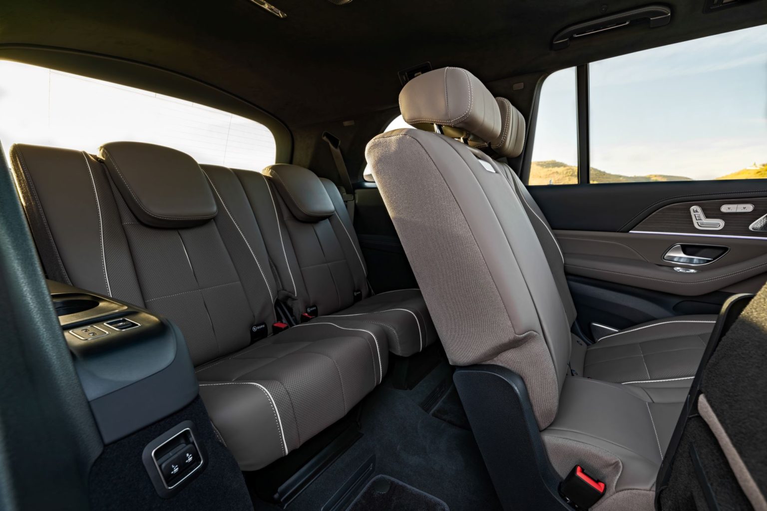 The New Mercedes-Benz GLS Elevates the Art of Luxury SUVs - JustLuxe