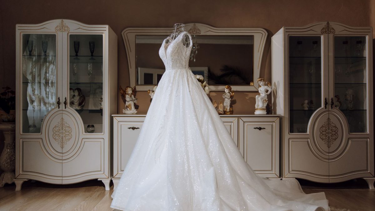 top 10 wedding dress designers Top 10 wedding dress designers for a unique look on your big day!