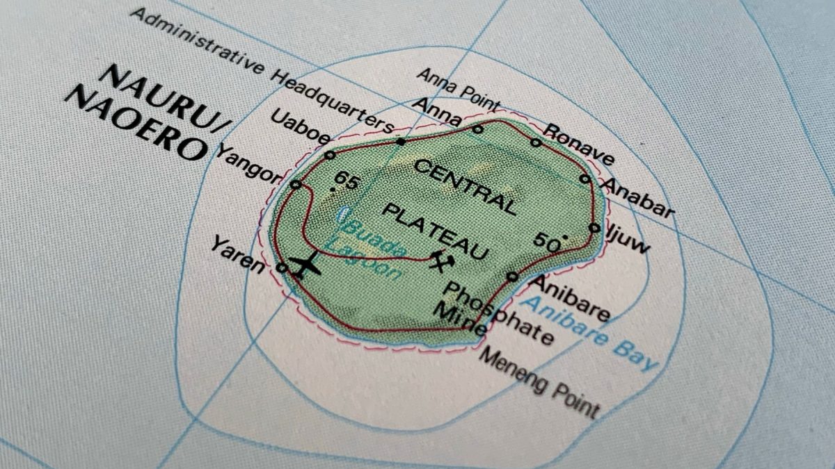 Map of Nauru showing geographical features, including the Central Plateau and annotations of locations.