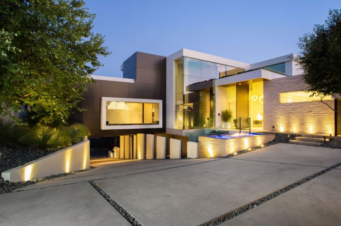 beverly hills modern mansions