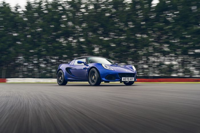 Download The End of an Era: Lotus Unveils the Elise and Exige Final Edition Cars