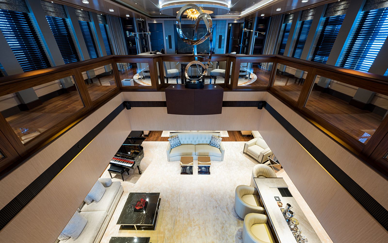 Sailing-Stream.fr ⚓ JustLuxe lance un showroom de yachts en partenariat avec YATCO ⚓ Yachts