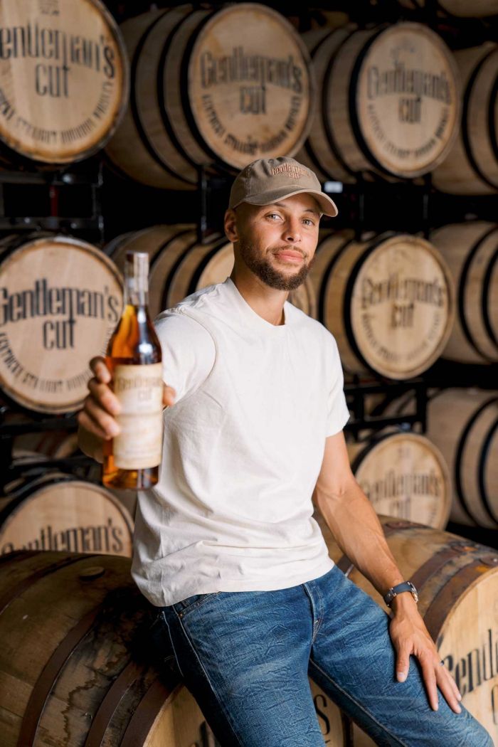 Stephen Curry Drinks Gentleman's Cut Bourbon After Golf Win