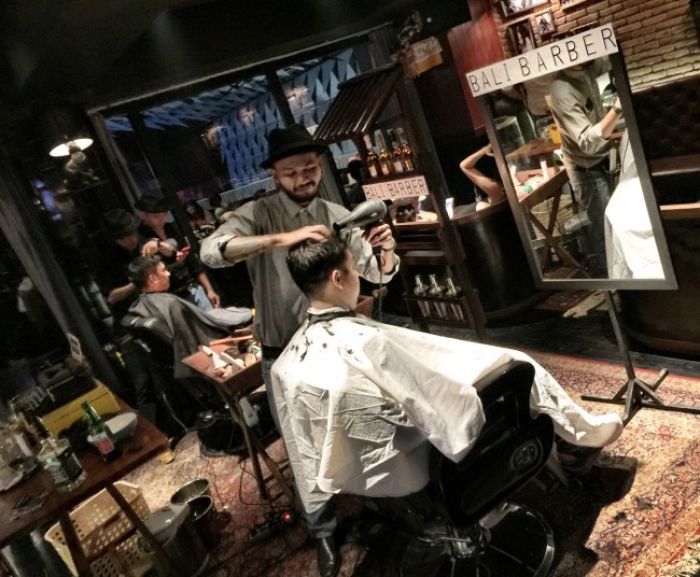 Bali: The Barber of Bali