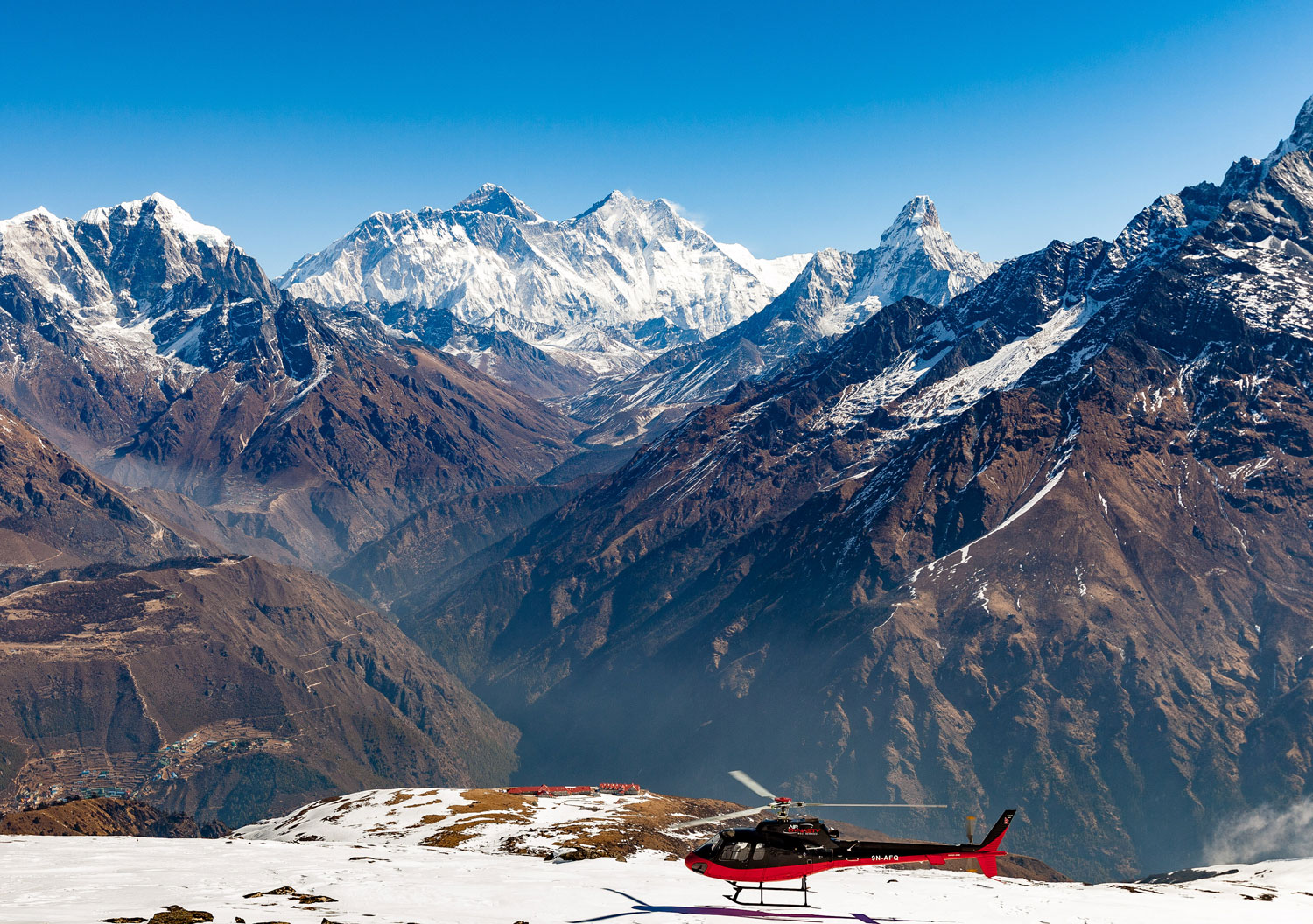 himalayas helicopter