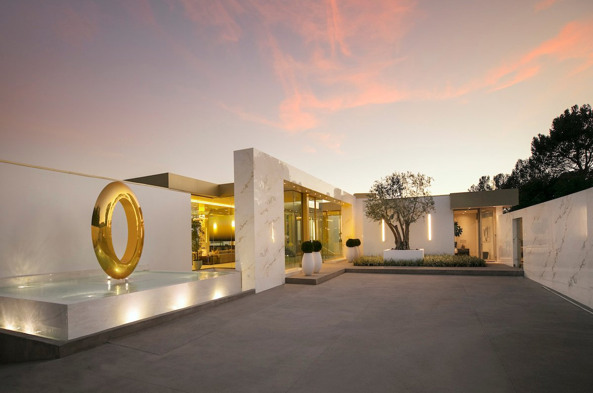 Scent of a Mansion? This $68 Million Modernist Estate in Bel-Air