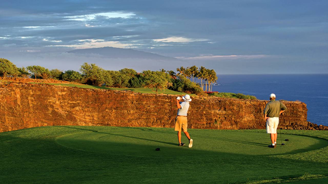 Lanai Luxury Golf