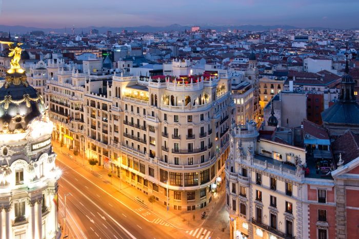 Madrid City Guide, English Version - Luxury