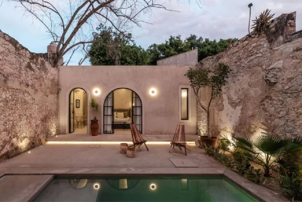 Casa Lorh Brings Life To 19TH Century Ruins In Merida