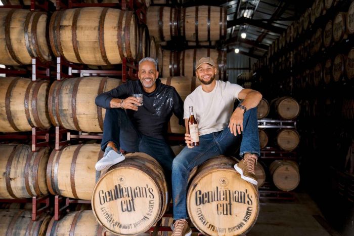 Stephen Curry Enters the Spirits Game with Gentlemanâs Cut Bourbon