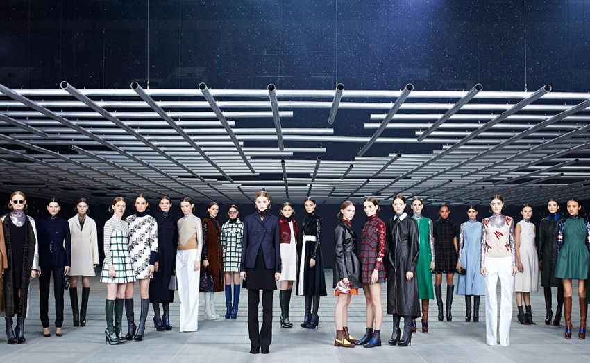 Dior Goes Futuristic: Pre-Fall 2015 Takes to Tokyo With Unexpected ...