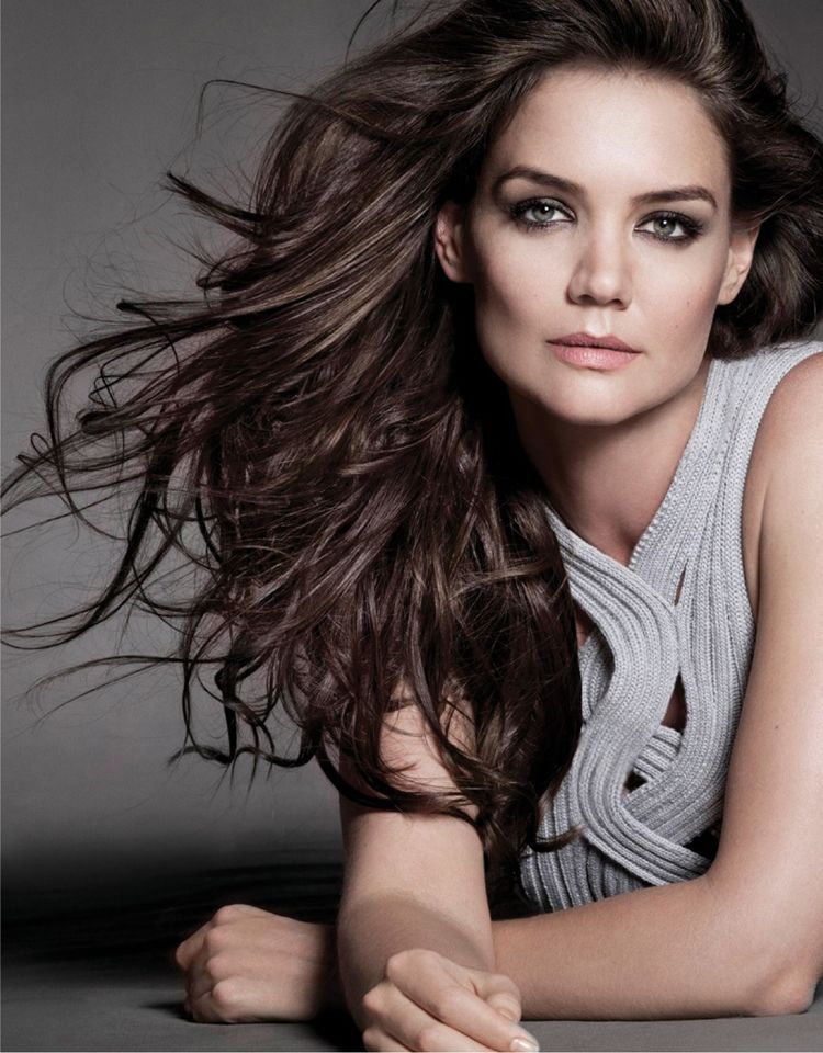 Get The Look: Katie Holmes' Smooth Styling Secrets