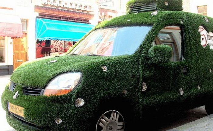 'Green' car