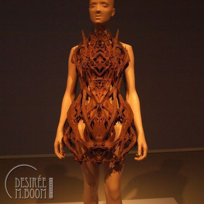 The Effect Of 3D Printing On The Fashion & Cosmetics Industries