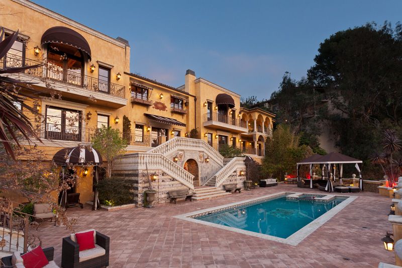 Villa Fiona italian estate